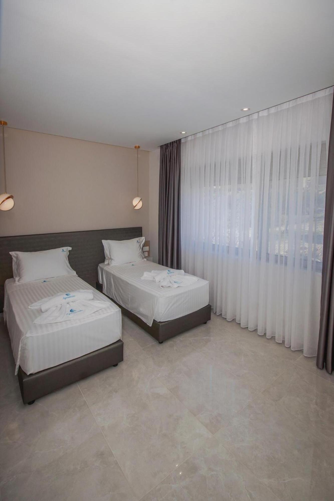 Aquamarine Luxury * Archangelos (Rhodes)